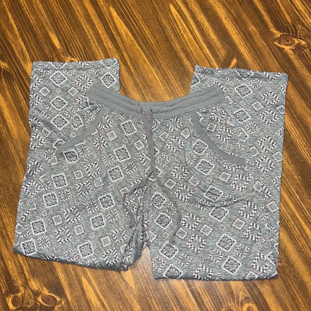 CROFT & BARROW WOMENS GRAY PURPLE PAJAMA LOUNGE PANTS SIZE SMALL WITH POCKETS